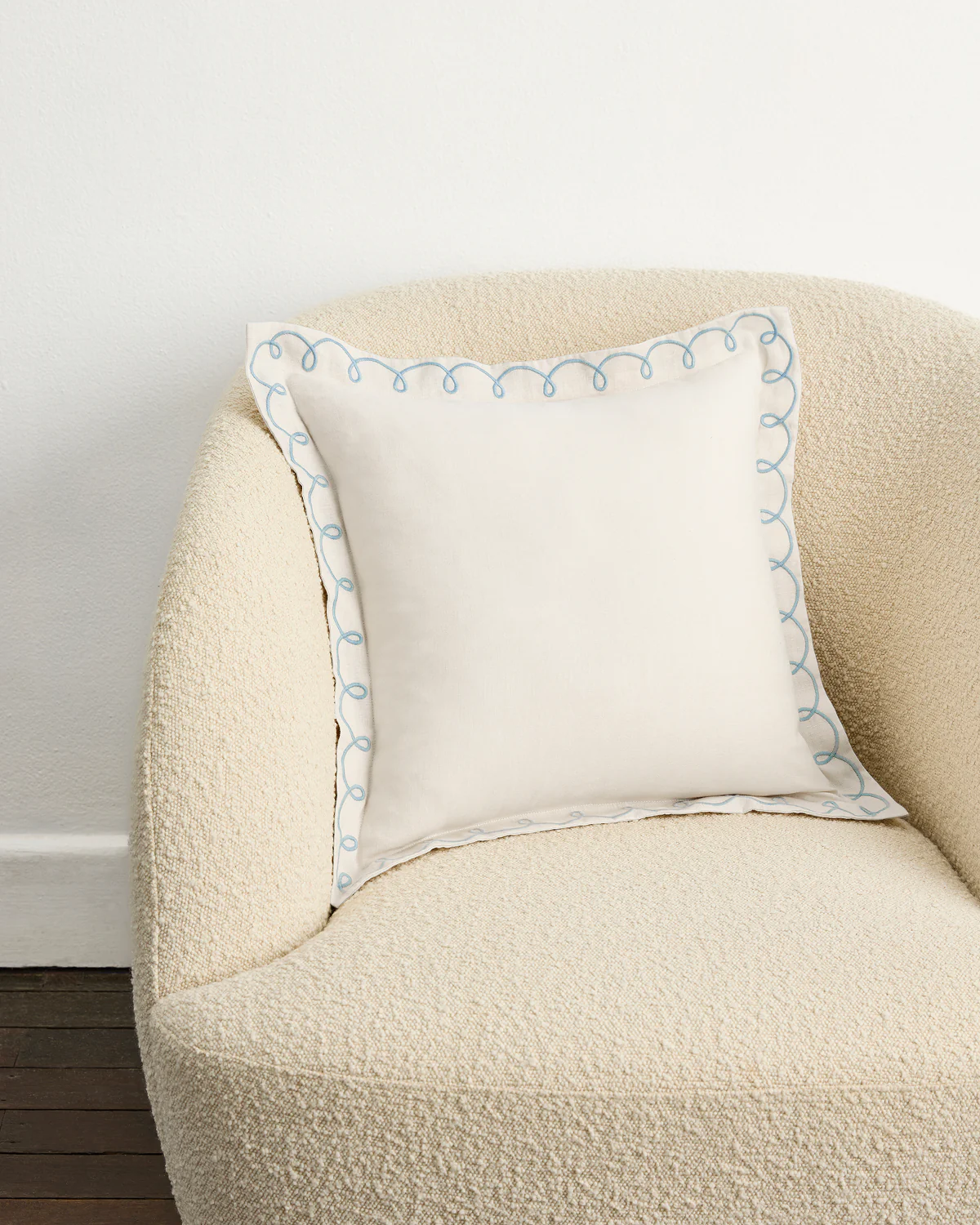 Crème & Coast 100% French Flax Linen Swirl Cushion Cover - Image 2